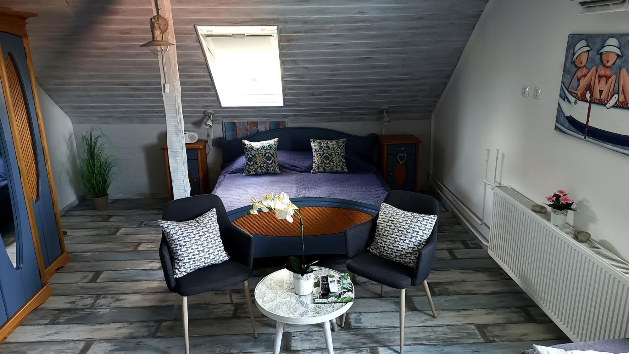 T.H.Ny Village Inn Cottage Tihany Zewnętrze zdjęcie